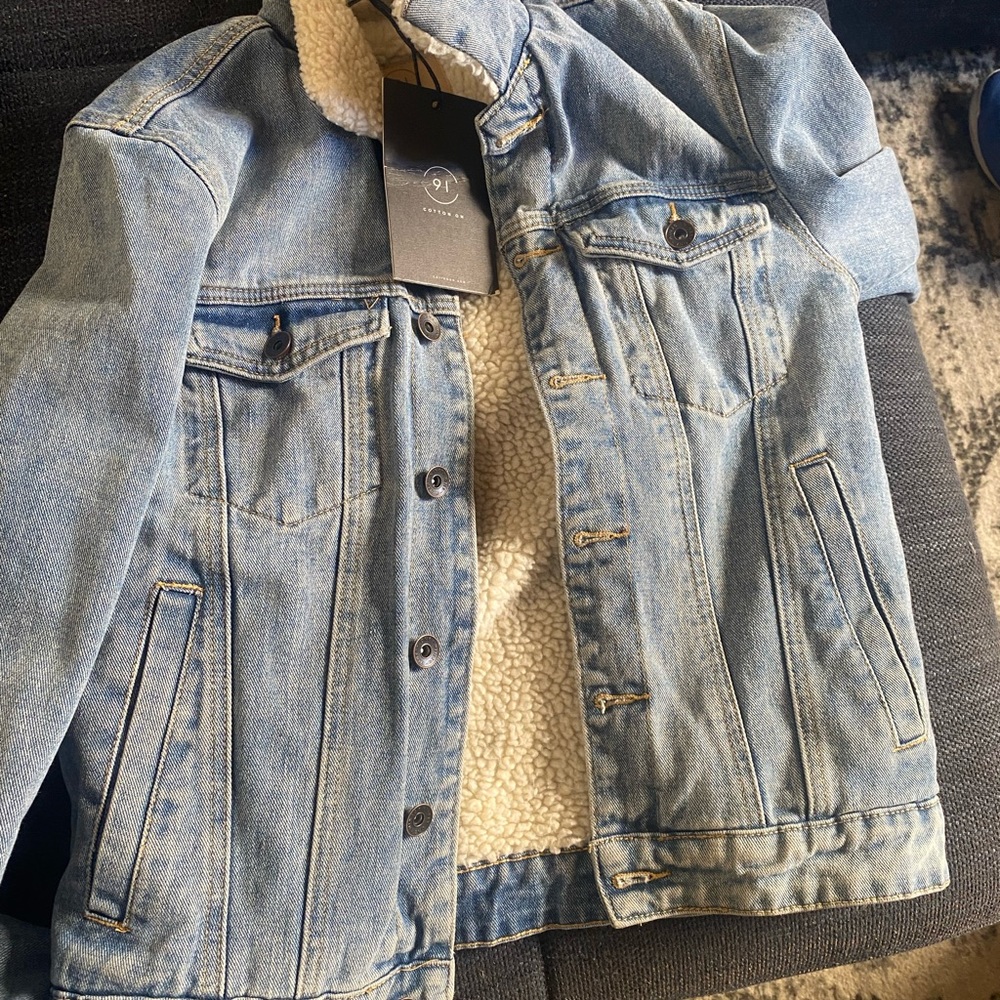 Cotton On Xs denim jacket with Sherpa lining